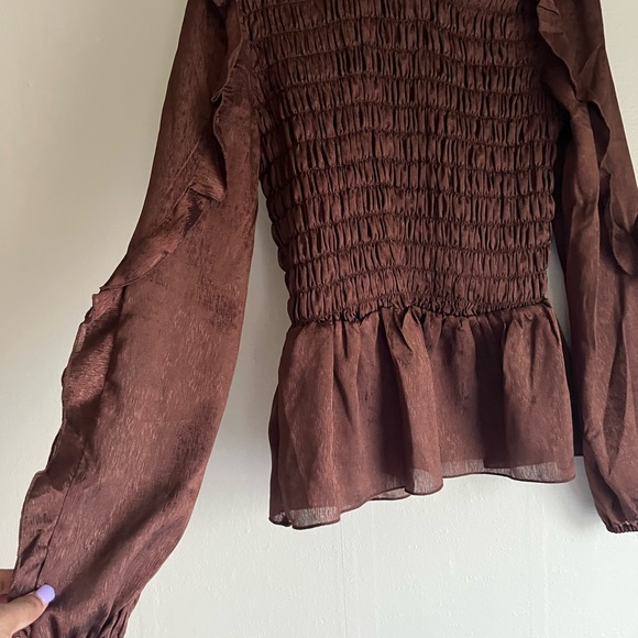 Blu Pepper Blouse - Picture 2 of 4